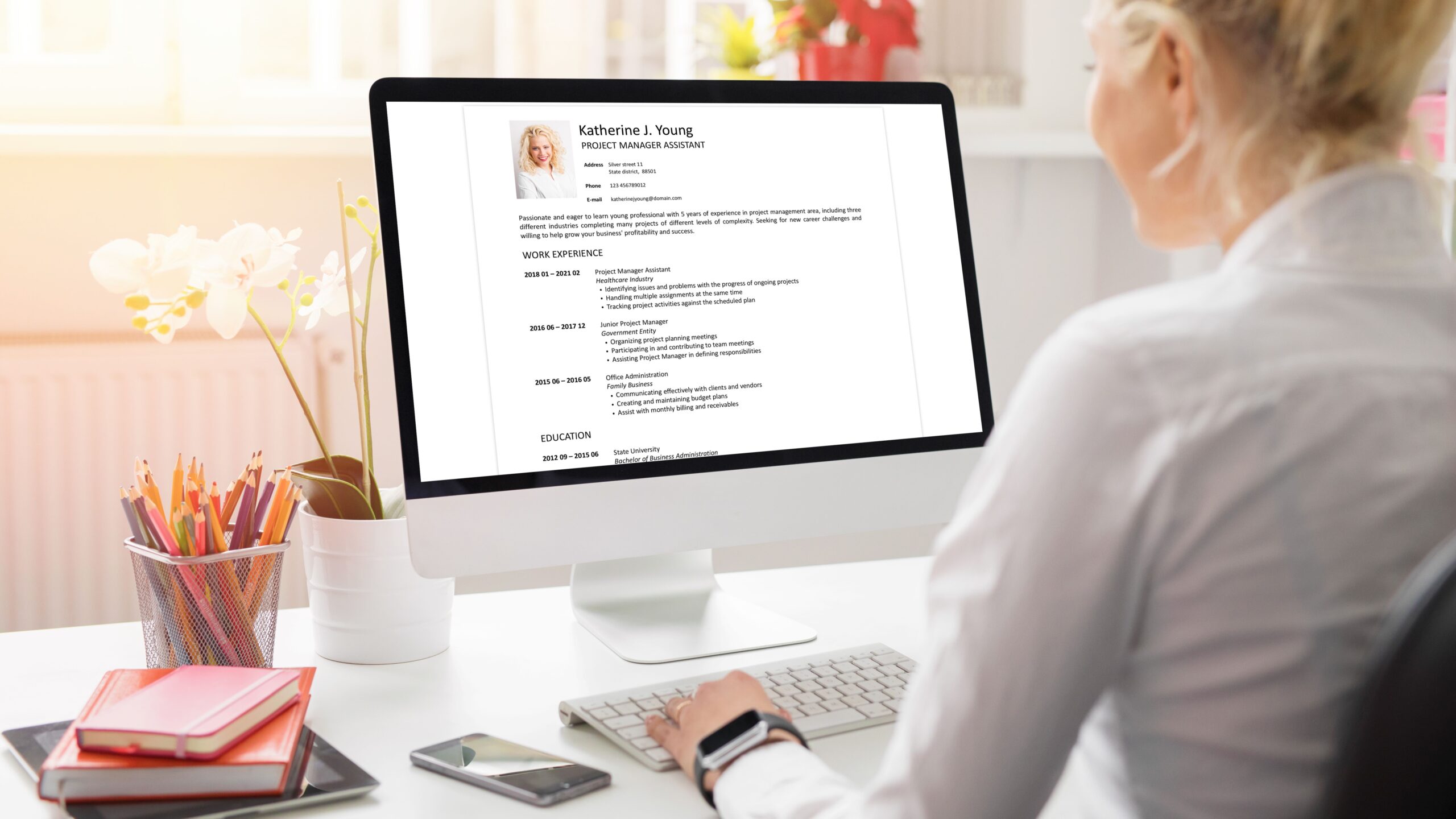 How to Take a Professional-Looking Photo for a Resume